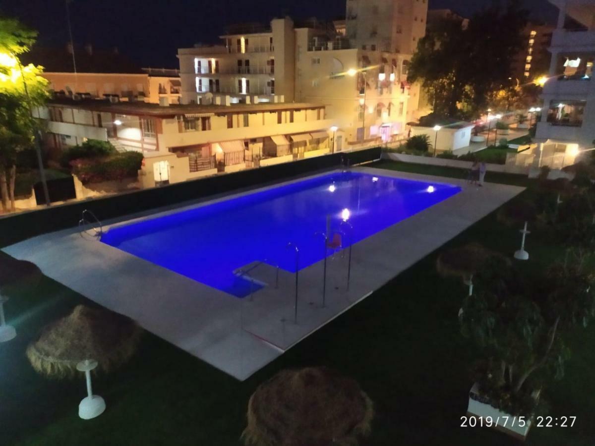 Carihuela Playa Los Nidos 1 Torremolinos Exteriér fotografie